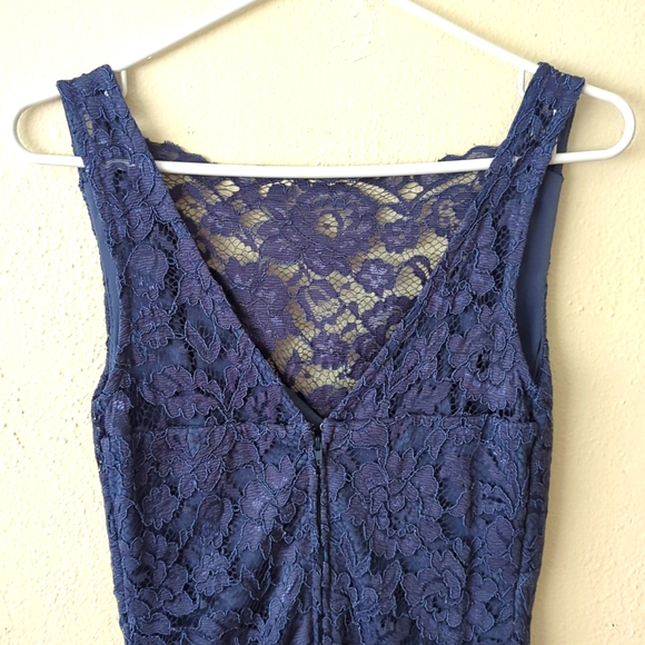 Elegant Le Chateau Floral Lace Blue Dress - Size 0 / XS - Picture 3 of 5